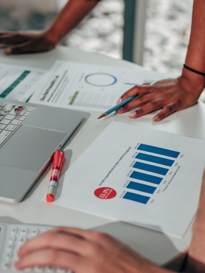 Free stock photo of adult, analysis, analyzing